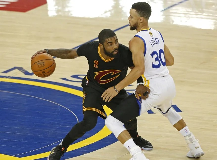 伦纳德生涯最高45分17篮板9助攻，同届巴特勒和汤普森呢？