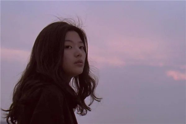 韩国哭断气的十大悲剧电影 经典韩国悲剧电影推荐