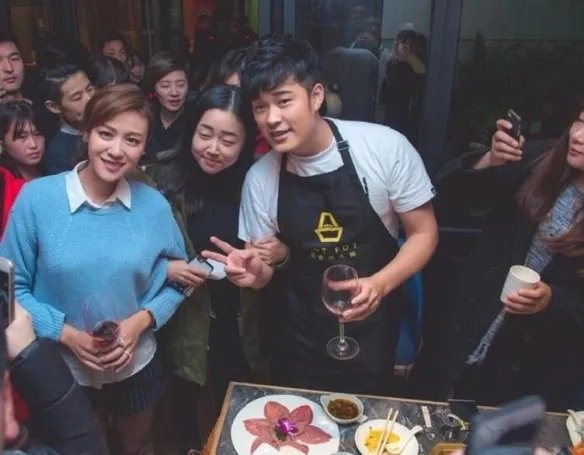 陈赫火锅店发道歉声明！火锅店天花板掉落烫伤顾客