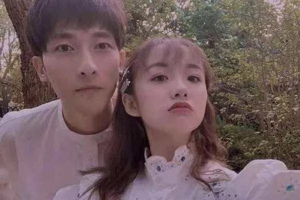 阿沁和刘阳分手后，刘阳被指“懦夫”，他懦夫在了哪里？