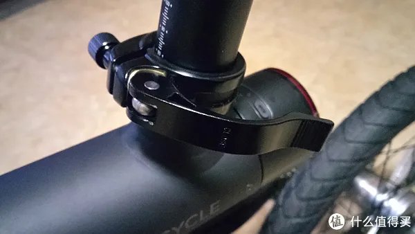 小米骑记 & 云马mini 两小电动助力折叠车多图细节比较