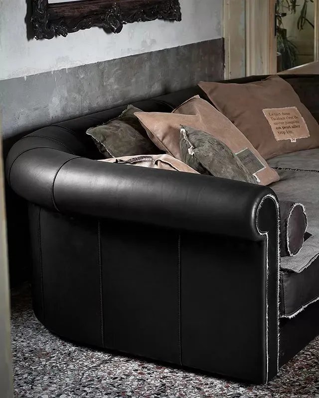 001-2019意大利{Baxter家具}全套资料(1)【软装培训】