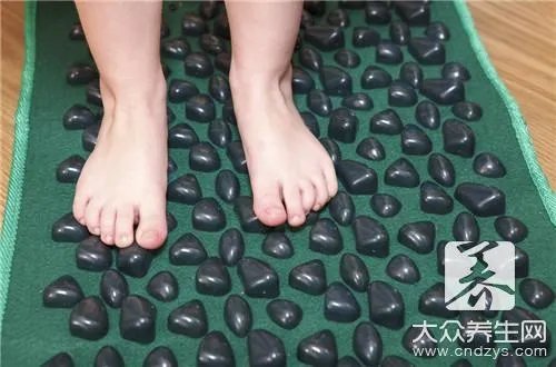 长期穿矫正鞋垫有用吗