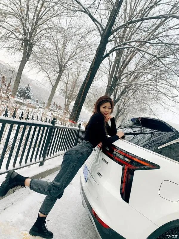 【媳妇当车模】我的星的我伴！ 高清大图来袭！！！