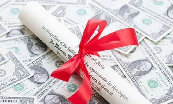 美国政府为什么会同意撤销留学生签证新规？