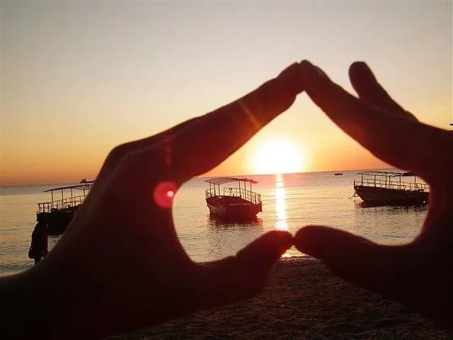 幸福其实很简单，是这样的吗？