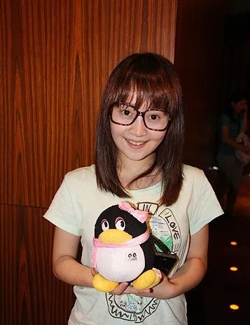 早年徐海星照片曝光   一秒钟变狂野