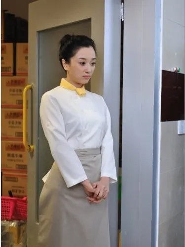 后厨素素扮演者章婷婷，章婷婷个人资料，章婷婷星座