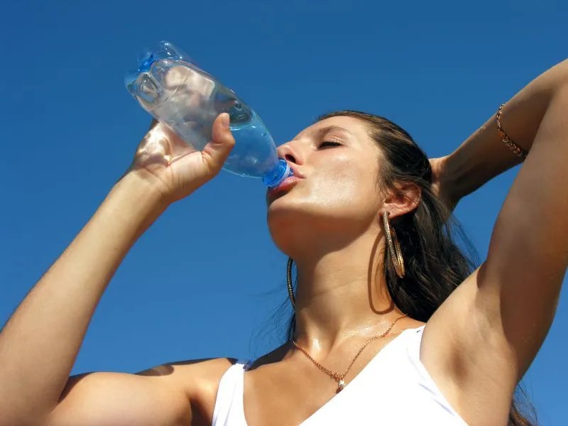 夏季护肤品的选择方法