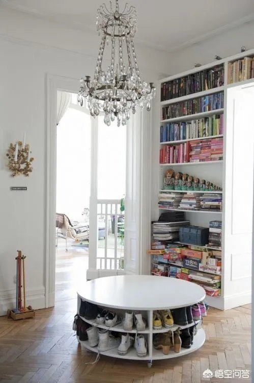 最简单最实用的鞋子收纳方法是什么？有什么辅助物品？