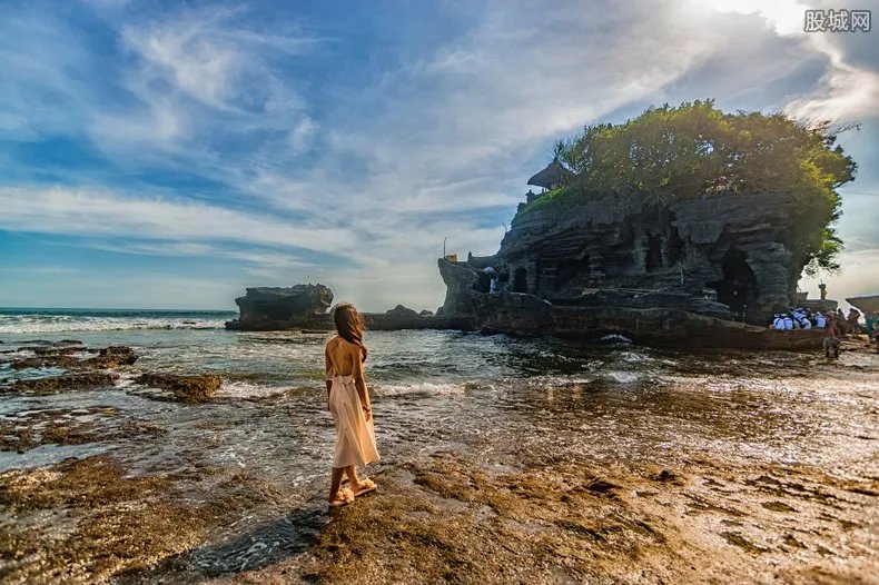 首批外省旅游团进疆 入疆规定出炉无需核酸检测