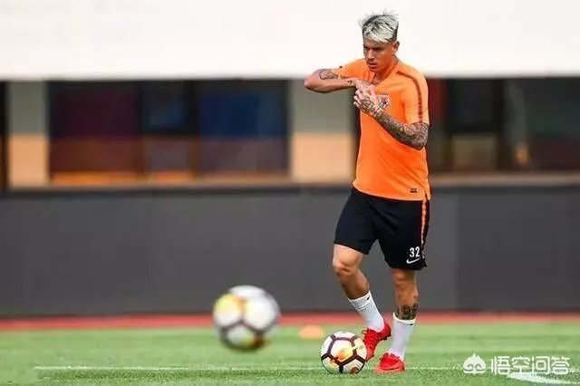 鲁能格德斯首秀表现怎么样，如何评价他的发挥，可以打多少分？