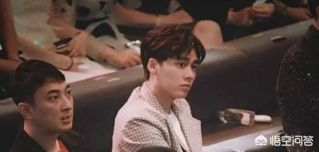 王思聪为什么最近和李易峰走得很近？