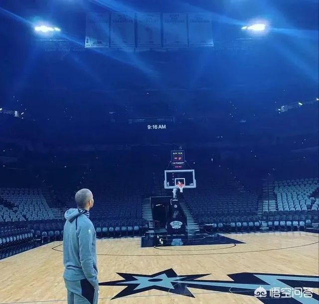 37岁的帕克正式宣布退役，17年生涯赚取1.7亿美金，为什么球迷提到了马刺食堂？