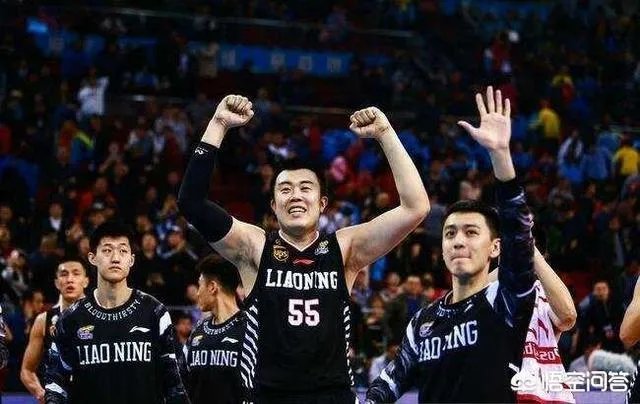 韩德君手掌骨折，出战成疑，辽宁队能不能拿下北京队？