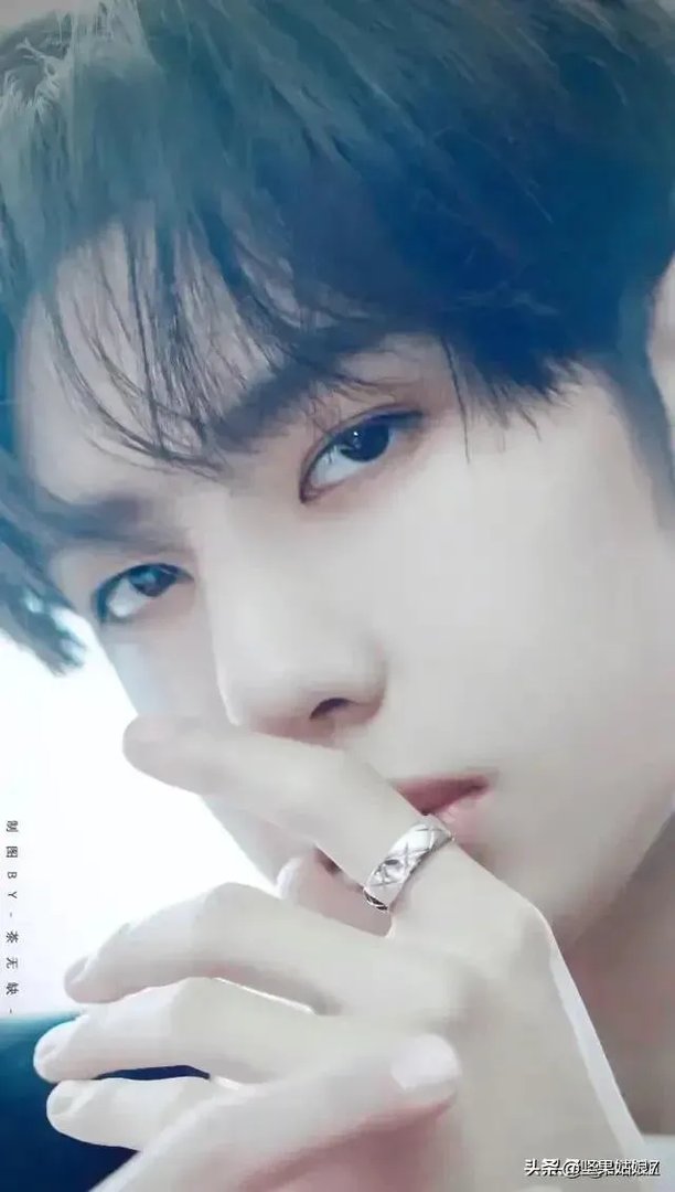 作为一个男生,超级喜欢肖战王一博怎么办?