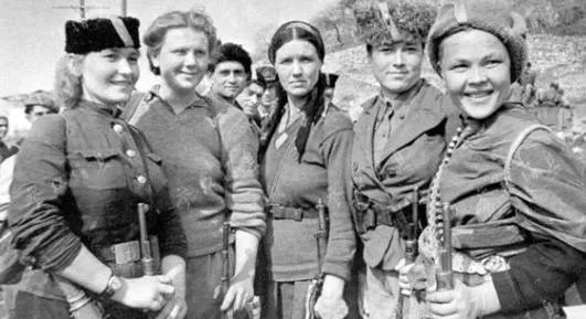 一个要轰炸苏联的疯狂计划如何差一点输掉二战