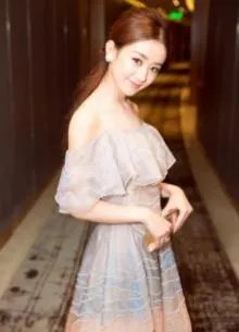 韩国人当场侮辱赵丽颖：韩国男星对赵丽颖评价