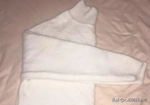 如何叠长袖的衣服？
