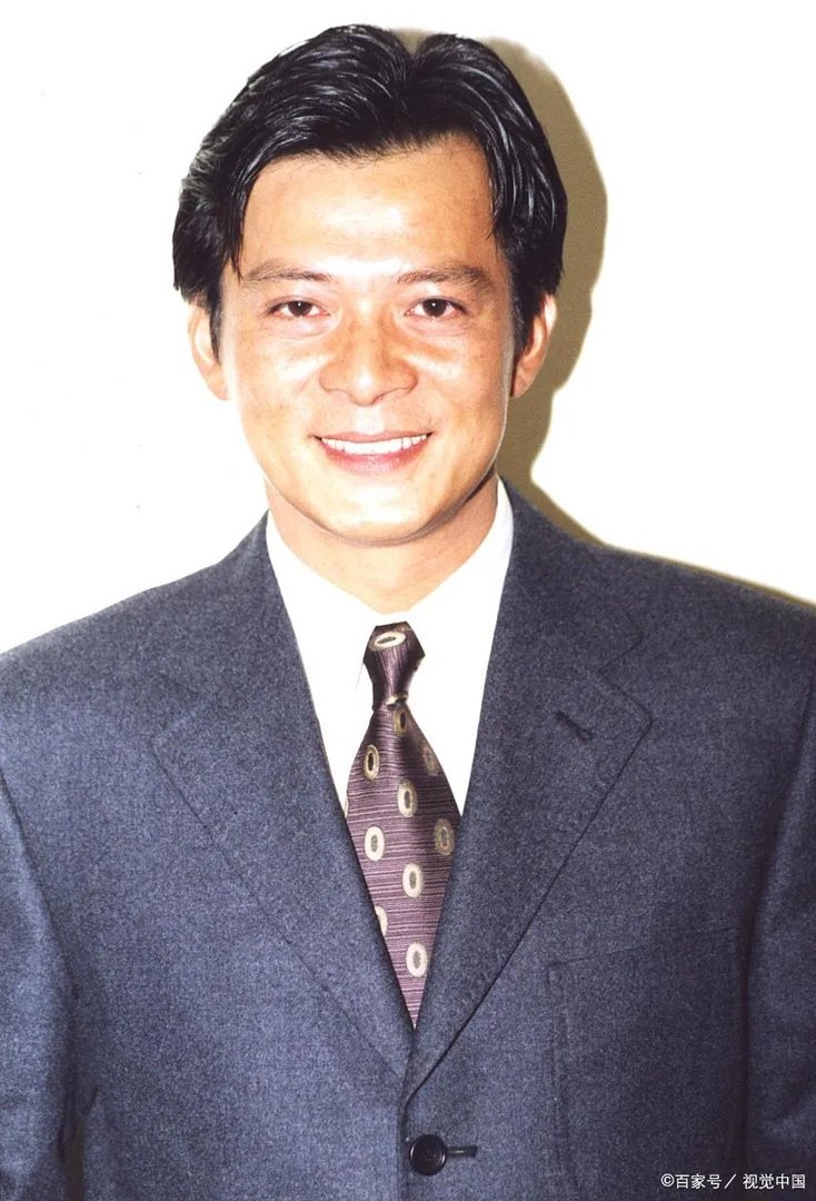 黄日华爱妻梁洁华去世，享年59岁，情深不寿？如今怎样了？