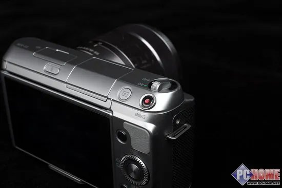 为之倾心 索尼微单NEX-F3机身欣赏