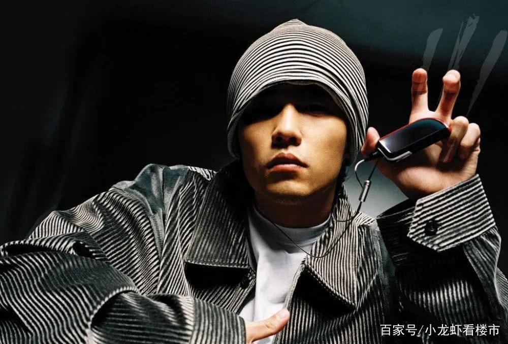 周杰伦身陷抄袭门，前段主歌完全抄袭黄征，最后他是如何平息的？