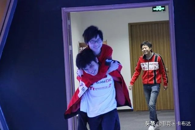 DOTA2有没有一支队伍，五名队员都是当时的世界顶尖？