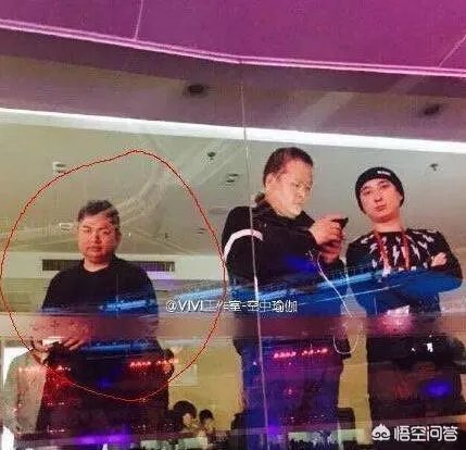 《英雄联盟》的主播小智到底长什么样子？有没有真实的照片？