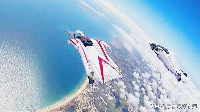 女大学生在张家界翼装飞行失踪,定位和手机都没带,生还的可能性大吗?