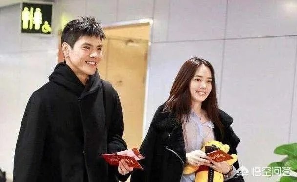 如何看待向佐和郭碧婷的恋情，你觉得他们般配吗？