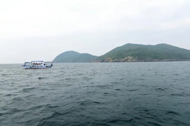 惠州惠东港口镇好不好玩，听说有很多海鲜？