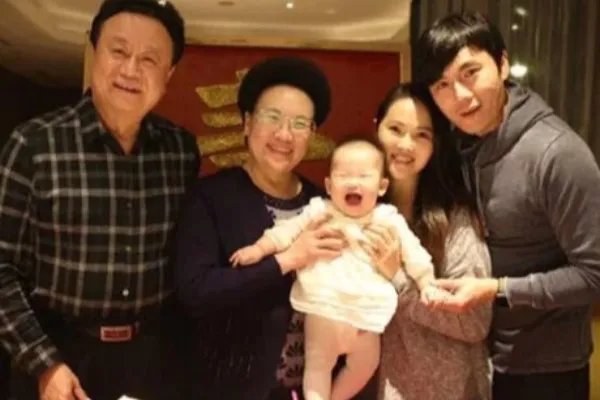 伊能静的婆婆都开始代言产品，这是为了蹭伊能静的热度吗？