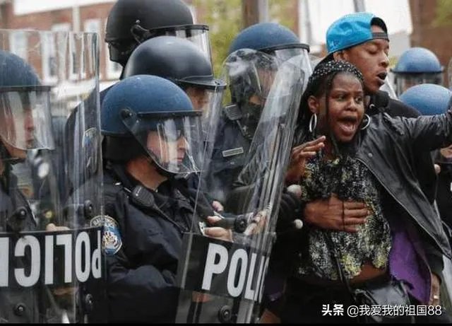 全球新冠确诊病例累计超1000万，单日新增10万，原因是什么？