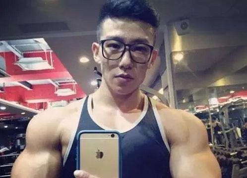 求南京话歌曲《挤公交》的歌词