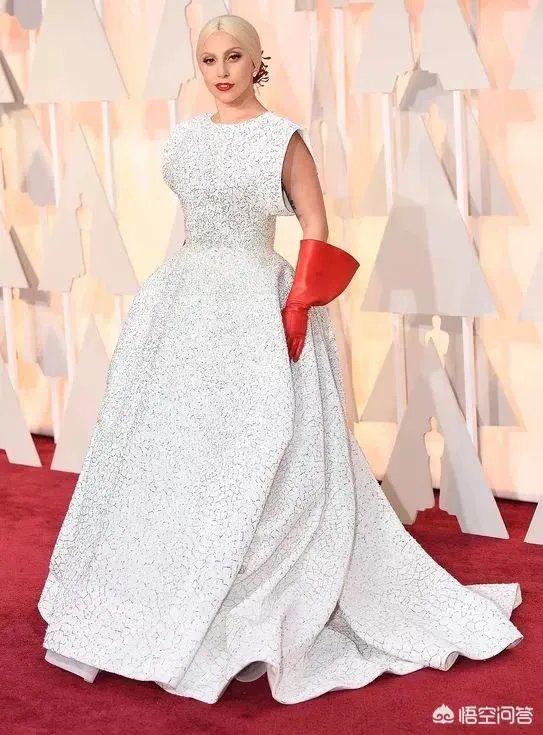 奥斯卡红毯女星,谁的造型最好看?