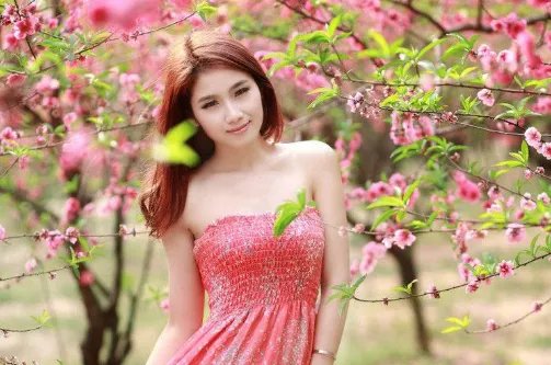 歌手童丽的简介