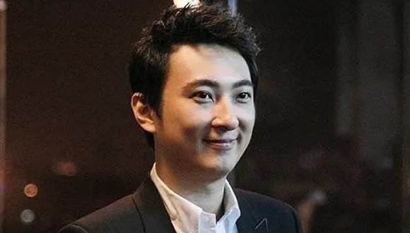 王思聪都手撕过哪些人？