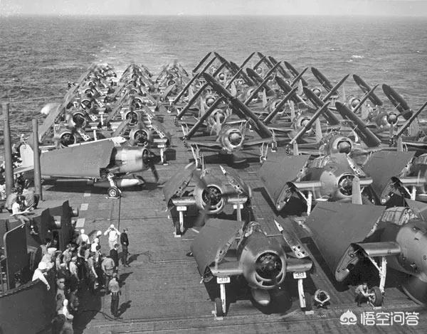 摧毁了航母的指挥舰桥，是不是就几乎瘫痪了整个航母？