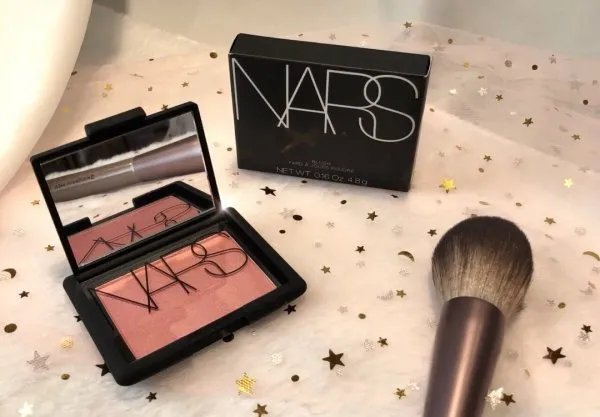 腮红哪个牌子好？