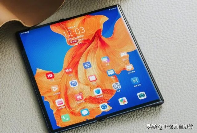 得知孟晚舟未能获释的消息，把苹果手机砸了，换华为，有啥推荐？