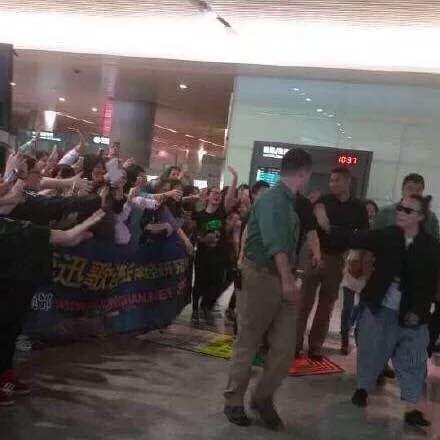 陈奕迅一米三是什么梗?陈奕迅一米三是什么意思?有照片吗?