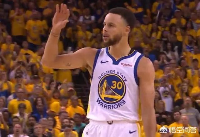 西部季后赛勇士121：104快船，库里38+15+7他是球队获胜的关键球员吗？