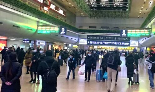 端午部分线路机票价格下降超6成 网友：可能疫情影响端午节出游