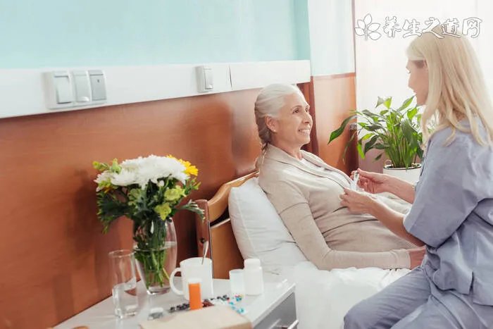 夏天来了如何让车内迅速降温 快速降温方法看这里