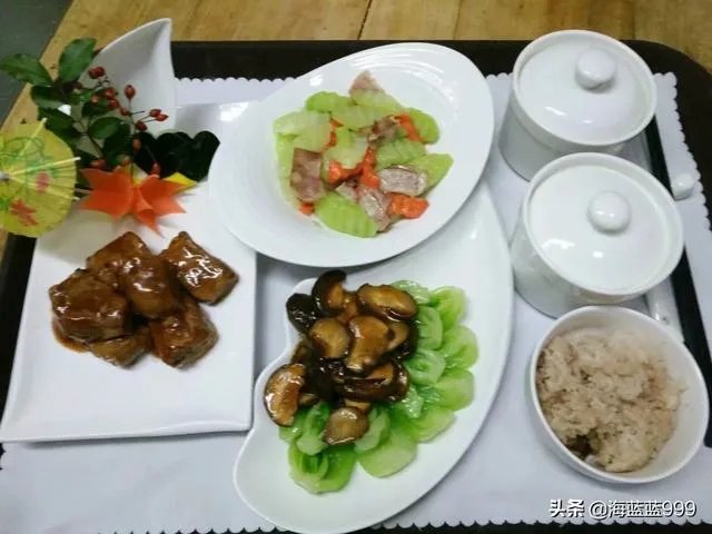 邻居奶奶经常把自己吃不了的蔬菜送给我们吃，我应该怎么拒绝？