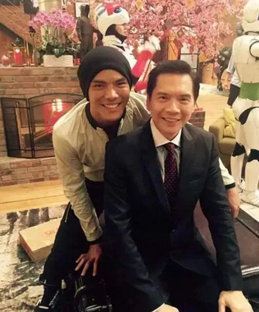 周星驰真的反水向华强了吗？星爷为何不怕向华强？