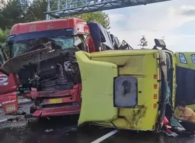 重庆市合川区发生一起交通事故致5死，司机是否存在重大过失？