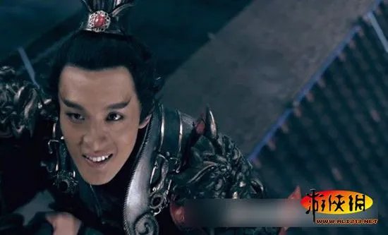 《爱情公寓3》吕布vs东方不败 神级霸气CG欣赏