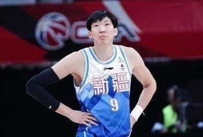 宣布退出2021-2022赛季CBA联赛，周琦加盟辽篮可能性有多大？