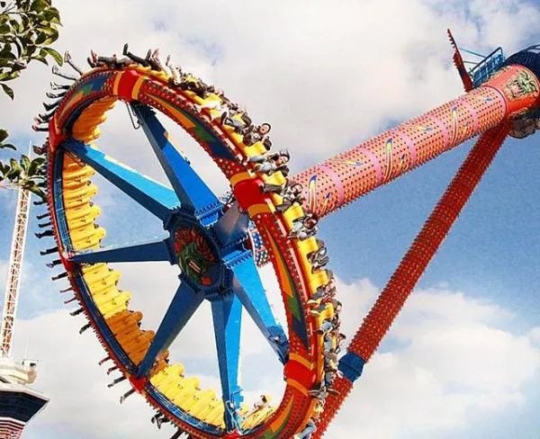 太原乌金山狂欢谷好玩吗，有什么项目可以玩